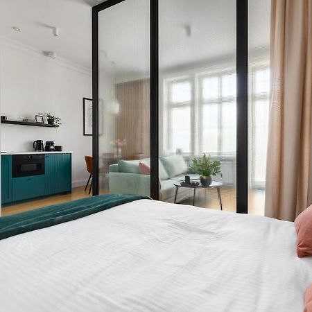 Apartament Aleja 22 Poznań Kültér fotó